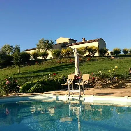 With One Bedroom In San Gimignano, With Pool Access, Furnish Apartment