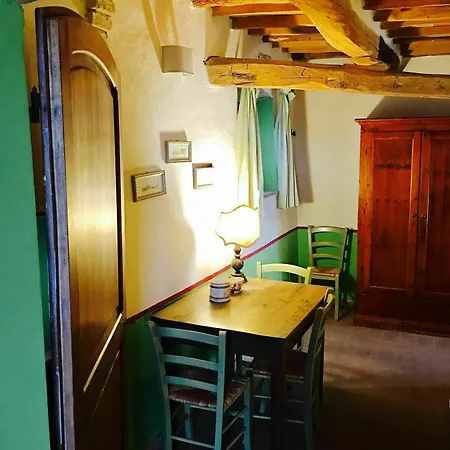 With One Bedroom In San Gimignano, With Pool Access, Furnish *