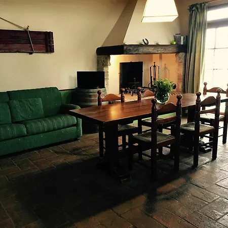 With One Bedroom In San Gimignano, With Pool Access, Furnish *
